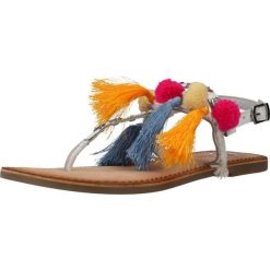 Sandały GIOSEPPO 44987G Biały. Białe sandały Gioseppo, bez wzorów, ze skóry, bez obcasa, bez zapięcia. Za 117.99 zł.