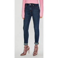 Tommy Hilfiger - Jeansy. Niebieskie jeansy TOMMY HILFIGER, bez wzorów, z podwyższonym stanem. W wyprzedaży za 299.90 zł.