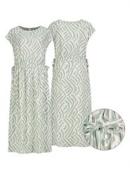 Eight2Nine Sukienka w kolorze zielonym rozmiar: M. Zielone sukienki Eight2Nine, m, bez wzorów, bez kołnierzyka, bez ramiączek, midi. Za 113.99 zł.