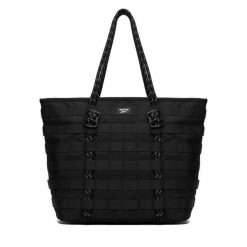 Torebka Reebok. Czarne shopper Reebok, bez wzorów, bez dodatków. Za 149.99 zł.