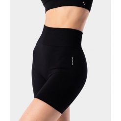 Szorty bezszwowe sportowe damskie Carpatree Simply Seamless. Czarne obuwie sportowe Carpatree, z materiału, bez zapięcia, na fitness i siłownię. Za 109.99 zł.