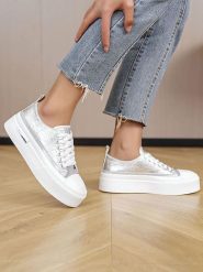 Sixth Sens Sneakersy w kolorze srebrno-białym rozmiar: 39. Szare trampki Sixth Sens, bez wzorów, bez zapięcia. Za 114.44 zł.