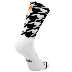 Skarpetki Sporcks Flow. Białe skarpety SPORCKS, bez wzorów. Za 164.50 zł.