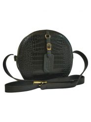 ORE10 Torebka w kolorze czarnym - 24 x 21 x 7 cm rozmiar: onesize. Czarne torby na ramię ORE10, bez wzorów, z materiału, na ramię, bez dodatków. Za 260.99 zł.