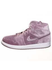 Air Jordan Skórzane sneakersy "1 Mid Velvet'" w kolorze fioletowym rozmiar: 44. Różowe trampki Air Jordan, bez wzorów, za kostkę, bez zapięcia. Za 298.67 zł.