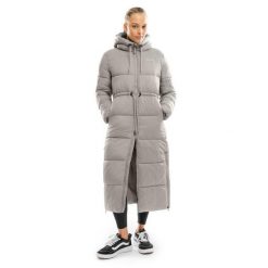 Długi puchowy płaszcz damski Lifestyle Siroko Hemisphere. Szare płaszcze SIROKO, m, bez wzorów, z puchu, bez kaptura. W wyprzedaży za 515.95 zł.