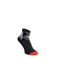 Skarpety damskie Salewa Pedroc Camu AM Qrt Sock. Czarne skarpety Salewa, bez wzorów. Za 102.99 zł.