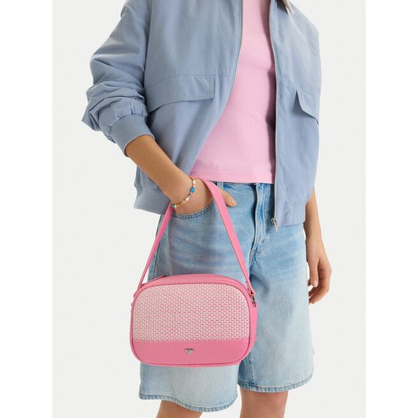 Torebka Roxy. Czerwone torebki klasyczne Roxy, bez wzorów, bez dodatków. Za 139.99 zł.