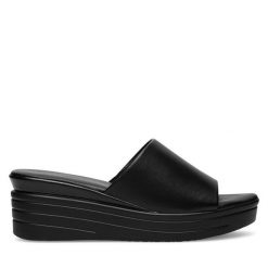 Klapki Lasocki. Czarne klapki Lasocki, bez wzorów, bez obcasa. Za 99.99 zł.