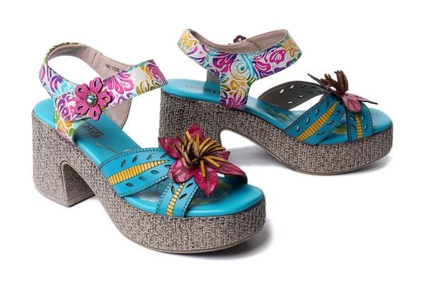 Artiker Relaks 58C1026 turquoise, sandały damskie. Sandały Artiker Relaks, bez wzorów, ze skóry, bez obcasa, bez zapięcia. Za 247.43 zł.