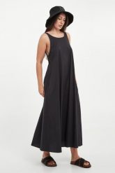 Sukienka maxi Seta MAX MARA BEACHWEAR. Sukienki Max Mara Beachwear, bez wzorów, bez kołnierzyka, bez ramiączek, maxi. Za 1,429.00 zł.