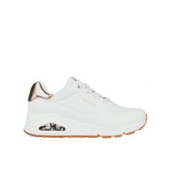 Buty na co dzień damskie SKECHERS UNO SHIMMER AWAY. Białe obuwie sportowe Skechers, bez zapięcia, trekkingowe, Skechers Sport. Za 303.00 zł.