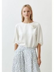 More & More Bluza w kolorze kremowym rozmiar: 38. Brązowe bluzy More & More, z aplikacjami, bez kaptura. Za 150.72 zł.