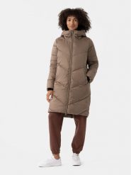 4F Płaszcz zimowy 4FAW23TDJAF235 Brązowy Regular Fit. Brązowe płaszcze 4f, na zimę, s, bez wzorów, z syntetyku, bez kaptura. Za 369.99 zł.