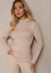 Ciemnobeżowy Sweter z Wełną przy Dekolcie Ozdobiony Falbanką Seatoria. Brązowe swetry Renee, z aplikacjami, z jeansu, bez ramiączek. Za 79.99 zł.