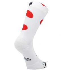 KINETIC RED - SKARPETKI DO BIEGANIA. Czerwone skarpety SPORCKS, bez wzorów, z nylonu. Za 156.00 zł.