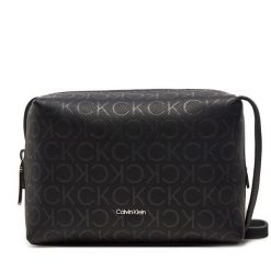 Torebka Calvin Klein. Czarne listonoszki Calvin Klein, bez wzorów, bez dodatków. Za 219.99 zł.