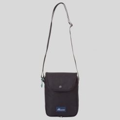 Torba na ramię Craghoppers Kiwi II. Czarne torby na ramię Craghoppers, bez wzorów, z materiału, na ramię, bez dodatków. Za 132.00 zł.