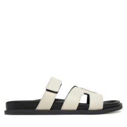 Klapki Gino Rossi. Białe klapki Gino Rossi, bez wzorów, bez obcasa. Za 249.99 zł.