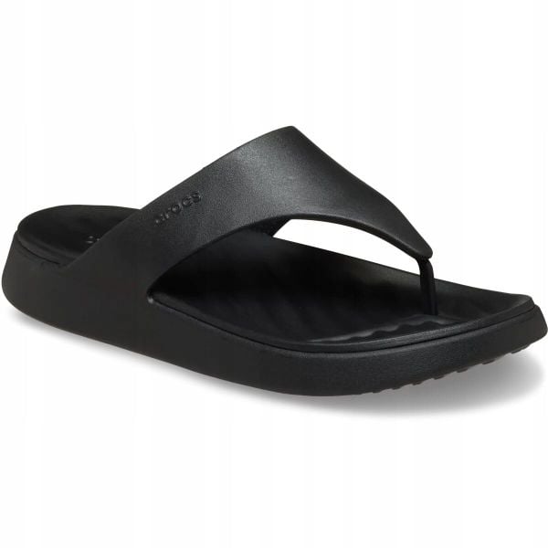 Japonki Dla Dorosłych Crocs Getaway Triangle Flip. Czarne klapki Crocs, bez wzorów, z materiału, bez obcasa. Za 199.99 zł.