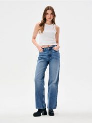 Jeansy wide leg high waist z efektem sprania - niebieski. Niebieskie jeansy Sinsay, l, bez wzorów, z podwyższonym stanem. Za 49.99 zł.