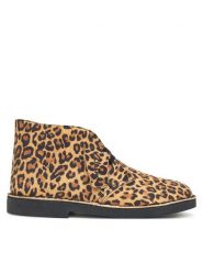 Clarks Botki Desert Bt Evo. 26182927 Brązowy. Brązowe botki Clarks, bez wzorów, ze skóry, bez obcasa, na płaskiej podeszwie, bez zapięcia. Za 609.99 zł.