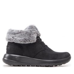 Trzewiki Skechers. Czarne botki Skechers, bez wzorów, bez obcasa, na płaskiej podeszwie, bez zapięcia. Za 289.99 zł.