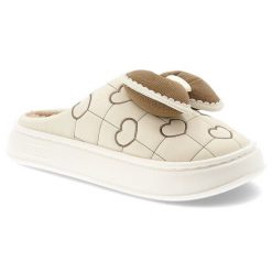 Beżowe Kapcie Filippo Ciepłe Damskie Buty Po Domu. Brązowe obuwie domowe Filippo, bez wzorów, bez zapięcia. Za 79.99 zł.
