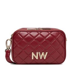 Torebka Nine West. Czerwone listonoszki Nine West, bez wzorów, bez dodatków. Za 279.99 zł.