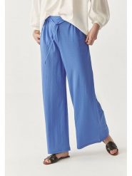 TATUUM Spodnie "Namaliko" w kolorze niebieskim rozmiar: 40. Niebieskie spodnie materiałowe Tatuum, bez wzorów, z materiału. Za 127.65 zł.