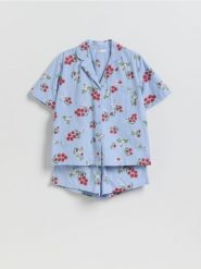 Dwuczęściowa piżama we wzory - niebieski. Niebieskie piżamy Reserved, bez wzorów, z wiskozy, bez ramiączek. Za 129.99 zł.