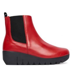 Botki Fly London. Czerwone botki Fly London, bez wzorów, bez obcasa, na koturnie, bez zapięcia. Za 579.99 zł.