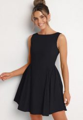 Czarna Bawełniana Sukienka Rozkloszowana Lavione. Czarne sukienki Born2be, na co dzień, l, bez wzorów, z bawełny, eleganckie, bez kołnierzyka, bez ramiączek, mini, proste. Za 89.99 zł.