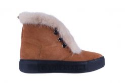 Śniegowce Bayla 161 017 2032 105 Tan Suede 161162, Brąz, Skóra naturalna - 41. Brązowe trapery i śniegowce Bayla, z materiału. W wyprzedaży za 179.10 zł.