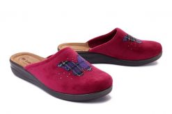 INBLU CF-44 016 bordowy, kapcie damskie. Czerwone obuwie domowe Inblu, bez wzorów, bez zapięcia. Za 79.99 zł.