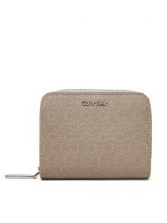 Calvin Klein Mały Portfel Damski Ck Must Aop Md Zip Around W Flap LV04F1037G Beżowy. Brązowe portfele Calvin Klein, bez wzorów, ze skóry. Za 259.99 zł.