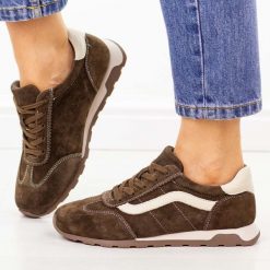 Czekoladowe skórzane półbuty damskie Vinceza 79638. Brązowe obuwie sportowe VINCEZA, na jesień, z dresówki, bez zapięcia, trekkingowe. Za 229.00 zł.