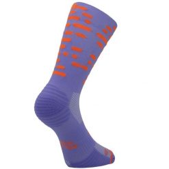 RHYTHM PURPLE - SKARPETKI DO BIEGANIA. Fioletowe skarpety SPORCKS, bez wzorów, z nylonu. Za 156.00 zł.