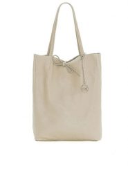 Mia Tomazzi Skórzana torebka w kolorze beżowym - 50 x 10 x 40 cm rozmiar: onesize. Brązowe torby na ramię Mia Tomazzi, bez wzorów, z materiału, na ramię, bez dodatków. Za 250.59 zł.