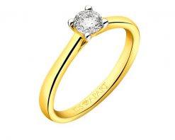 Pierścionek z żółtego złota z brylantem - 0,31 ct - próba 750. Żółte pierścionki Apart, z brylantem, złote. Za 8,490.00 zł.