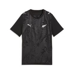 Młodzieżowa koszulka domowa Nowej Zelandii PUMA. Czarna bluzki Puma, l, bez wzorów, młodzieżowe, bez kołnierzyka, bez ramiączek. Za 339.00 zł.