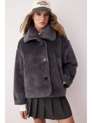 Trendyol Kurtka pluszowa w kolorze antracytowym rozmiar: S. Czarne kurtki Trendyol, s, bez wzorów, bez kaptura. Za 86.99 zł.