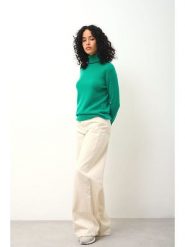 AUTHENTIC CASHMERE Kaszmirowy golf "Bise" w kolorze zielonym rozmiar: L. Zielone golfy AUTHENTIC CASHMERE, l, bez wzorów, z kaszmiru, bez ramiączek. Za 408.95 zł.