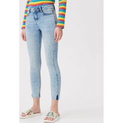 Jeansy skinny z podwiniętymi nogawkami - Niebieski. Jeansy Sinsay. Za 69.99 zł.