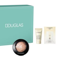 MAC Box of Beauty Mineralize Skinfinish Zestawy kosmetyków do makijażu 1 ct SOFT & GENTLE. Zestawy MAC. Za 165.00 zł.