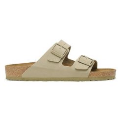 Klapki damskie BIRKENSTOCK ARIZONA BF FADED KHAKI. Zielone klapki Birkenstock, bez wzorów, bez obcasa. Za 399.00 zł.