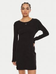 Guess Sukienka dzianinowa O4BK02 KCHZ2 Czarny Regular Fit. Czarne sukienki Guess, xs, z aplikacjami, z dzianiny, bez kołnierzyka, bez ramiączek. Za 129.99 zł.