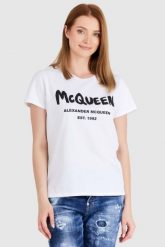 ALEXANDER MCQUEEN Biały t-shirt damski z logo. Białe t-shirty Alexander McQueen, s, bez wzorów, z bawełny, bez kołnierzyka, bez ramiączek. W wyprzedaży za 659.99 zł.
