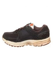 Nike Sportswear Skórzane sneakersy "Zoom Vomero 5" w kolorze czarnym rozmiar: 35. Czarne trampki Nike Sportswear, bez wzorów, z materiału, bez zapięcia. Za 211.31 zł.