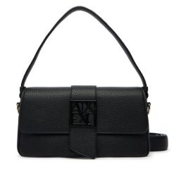 Torebka Armani Exchange. Czarne torebki klasyczne Armani Exchange, bez wzorów, bez dodatków. Za 609.99 zł.